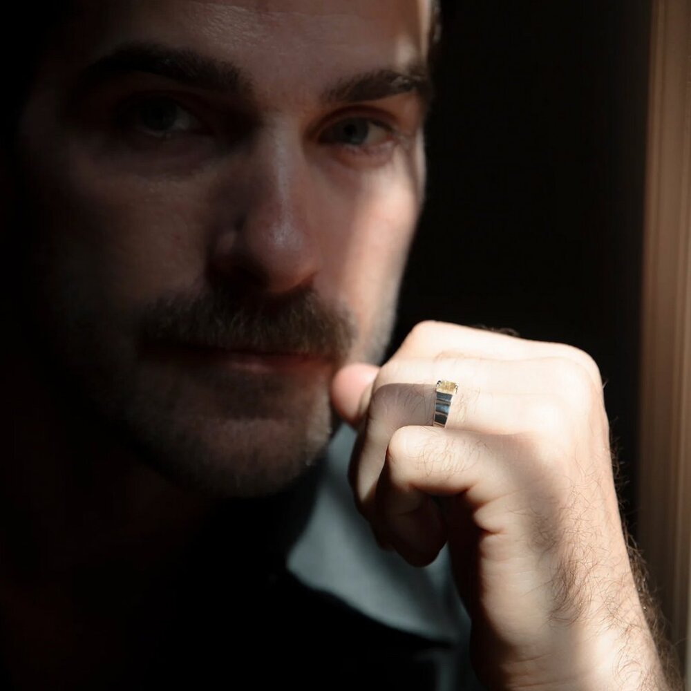 Maiden Name 925 sterling silver ribbed Agate stone insert signet ring